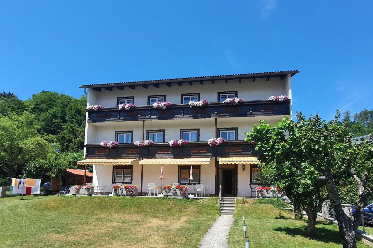 Villa Retro Райфниц Екстериор снимка