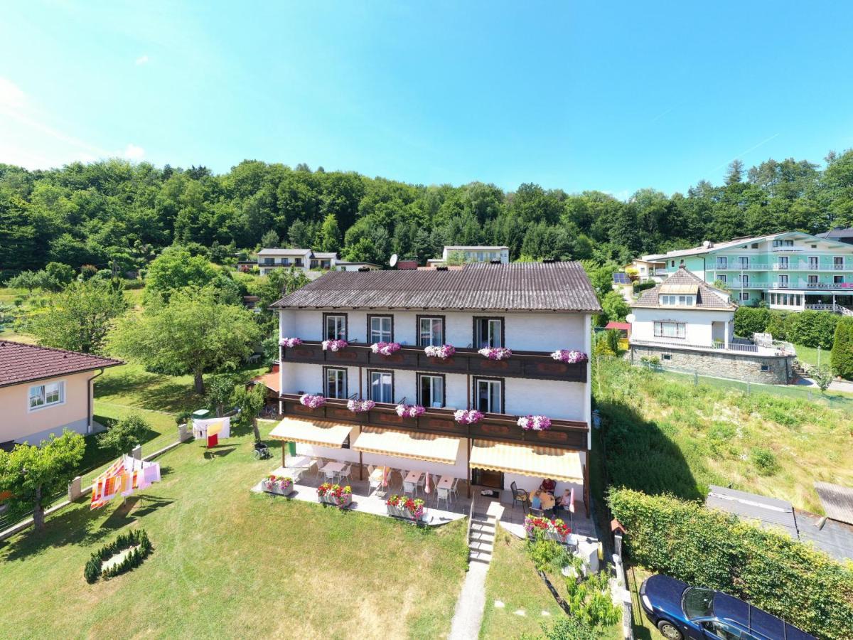 Villa Retro Райфниц Екстериор снимка
